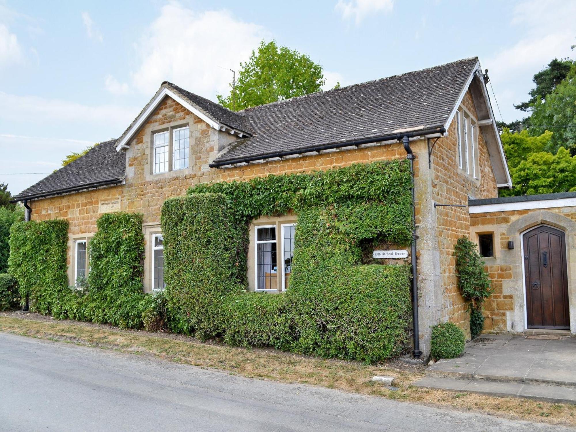 Old School House Villa Wyck Rissington Exteriör bild